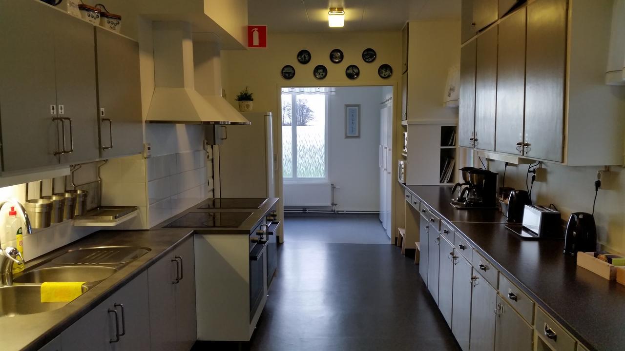 Bjoerkaengs Vandrarhem Tvååker Εξωτερικό φωτογραφία